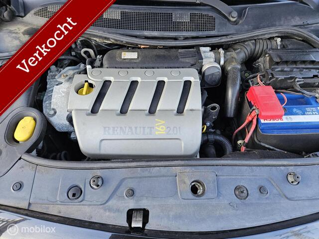 Renault Megane Coup�-Cabriolet 2.0-16V AUTOMAAT/CRUISE APK 01/2027 VASTEPRIJS