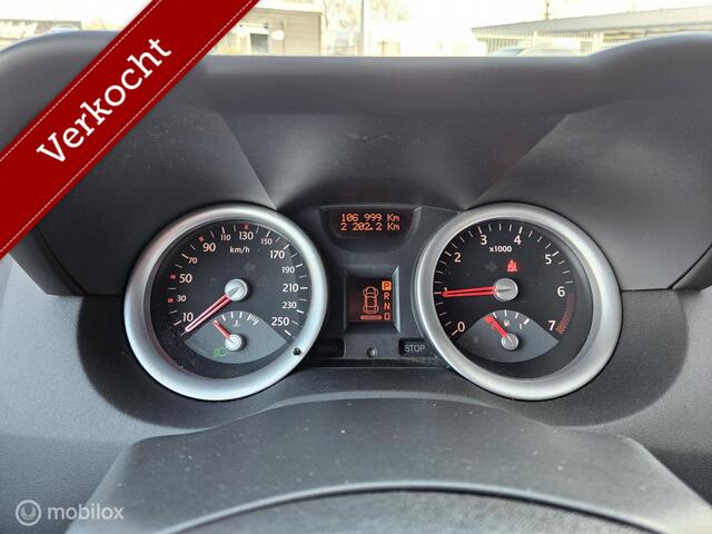 Renault Megane Coup�-Cabriolet 2.0-16V AUTOMAAT/CRUISE APK 01/2027 VASTEPRIJS