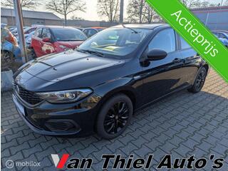FIAT TIPO Stationwagon 1.4 Lounge