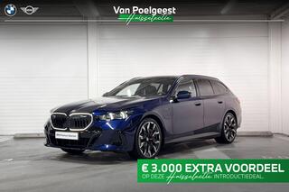 BMW 5-SERIE Touring 550e xDrive | M-Sport Pro | Travel Pack | Innovation Pack | Comfort Pack | Driving Assistant Professional | Parking Assistant Plus | Bowers&Wilkins | Comfort Access | Trekhaak | Huisselectie 3000