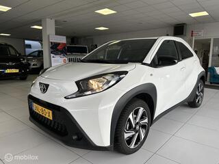 TOYOTA AYGO X 1.0 VVT- Play 17 inch privacy glas !