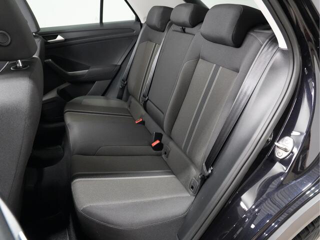 Volkswagen T-ROC 1.5 TSI DSG Style | Digital Cockpit | Android/AppleCar. | ACC | PDC 203