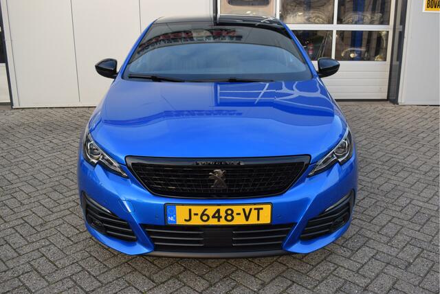 Peugeot 308 1.2 GT 130PK | Black Pack | NL-Auto | Automaat | Panoramadak | Leder