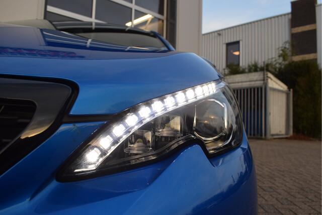 Peugeot 308 1.2 GT 130PK | Black Pack | NL-Auto | Automaat | Panoramadak | Leder
