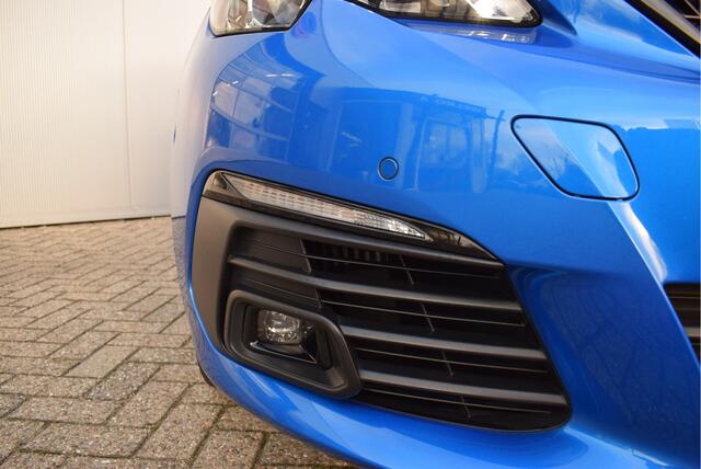 Peugeot 308 1.2 GT 130PK | Black Pack | NL-Auto | Automaat | Panoramadak | Leder