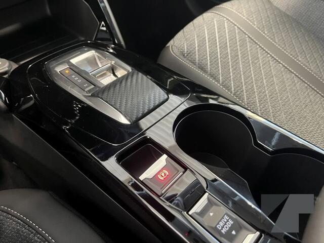 Peugeot 208 Hybrid 100 Allure