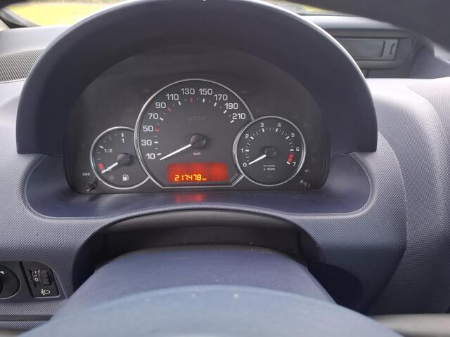 Peugeot 1007 1.4 Sesam Gentry | Airco |