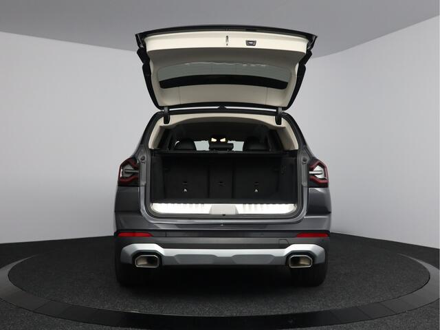 BMW X3 xDrive30e Business Edition Plus 292pk | Laser LED koplampen | Leer | Plug-in Hybrid