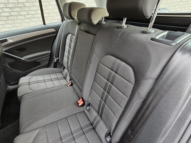 Volkswagen Golf Variant 1.0 TSI Connected Series Camera/Trekhaak