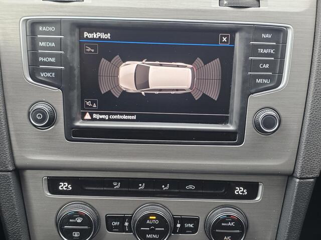 Volkswagen Golf Variant 1.0 TSI Connected Series Camera/Trekhaak