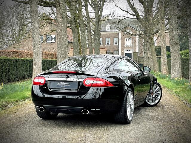 Jaguar XK 5.0 V8 Coup� / FULL SERVICE FILE / XK SPECIALIST