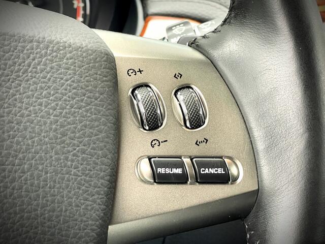 Jaguar XK 5.0 V8 Coup� / FULL SERVICE FILE / XK SPECIALIST