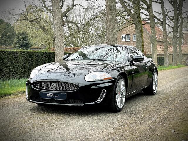 Jaguar XK 5.0 V8 Coup� / FULL SERVICE FILE / XK SPECIALIST