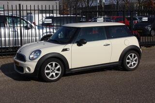 MINI ONE 3-Deurs 1.6 Business Line, Navigatie!