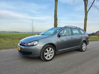 Volkswagen Golf VI