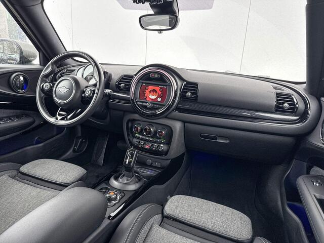 Mini Cooper CLUBMAN Business Edition LED Koplampen / MINI Navigatie / Comfort Acces / Automaat