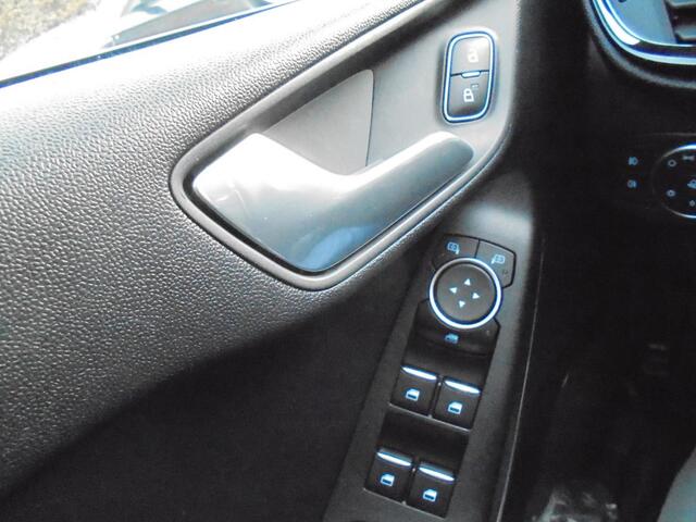Ford Fiesta 1.0 EcoBoost Titanium 5d, Incl. Bovag Garantie, Cruise Control, Apple Carplay/ Android Auto, Climate Control, NL auto.