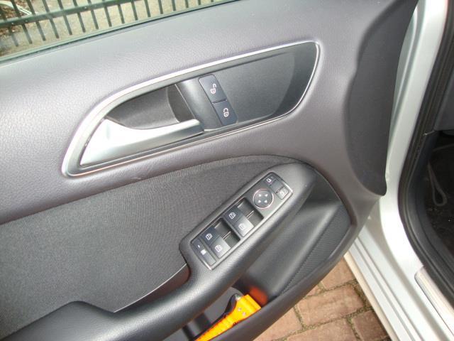 Mercedes-Benz B-Klasse B 200 Automatic