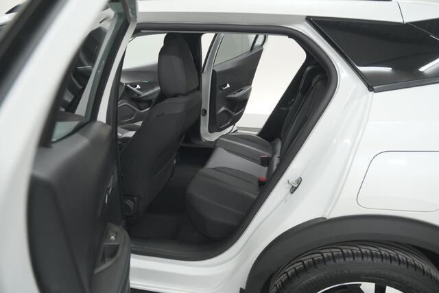Peugeot 2008 PureTech 100 Allure Pack | Allseason Banden | Parkeersensoren | Apple Carplay