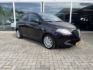 LANCIA YPSILON 0.9 TwinAir Silver Airco / Cruise