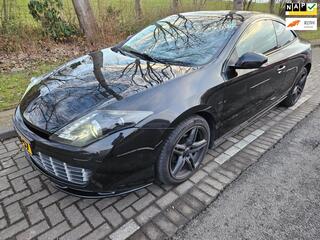 RENAULT LAGUNA Coup� 1.5 dCi Monaco GP leer,navie,nap