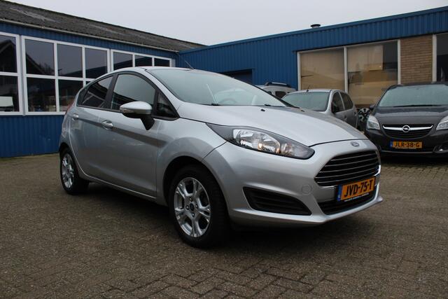 Ford Fiesta 1.2-16V Titanium LMV - Airco - 5 Deurs  82 Pk