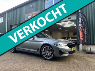 BMW 5-SERIE Touring 530e High Executive Pano sportleder 19