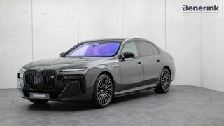 BMW 7-SERIE M760e xDrive | Exclusive Lounge | B&W | Sky Lounge | Connoisseur Pack | Rear Seat Entertainment
