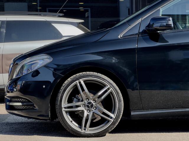 Mercedes-Benz B-Klasse 180 AUT7 AMBITION NAVI AIRCO LED 18-INCH-AMG VELGEN PDC