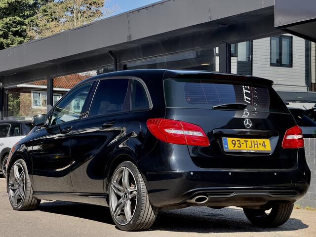 Mercedes-Benz B-Klasse 180 AUT7 AMBITION NAVI AIRCO LED 18-INCH-AMG VELGEN PDC