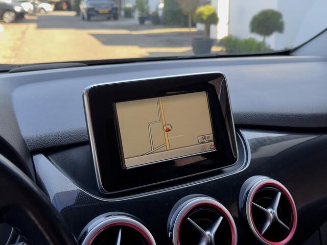 Mercedes-Benz B-Klasse 180 AUT7 AMBITION NAVI AIRCO LED 18-INCH-AMG VELGEN PDC