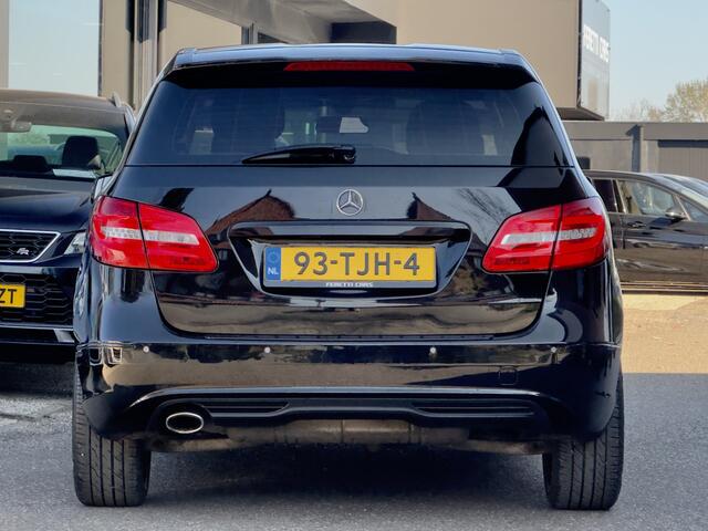 Mercedes-Benz B-Klasse 180 AUT7 AMBITION NAVI AIRCO LED 18-INCH-AMG VELGEN PDC