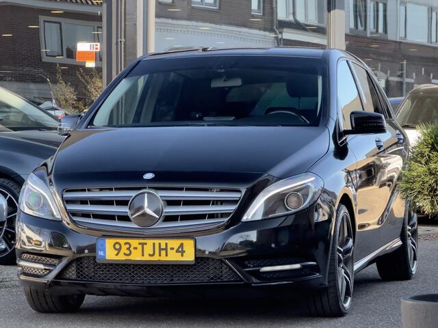 Mercedes-Benz B-Klasse 180 AUT7 AMBITION NAVI AIRCO LED 18-INCH-AMG VELGEN PDC