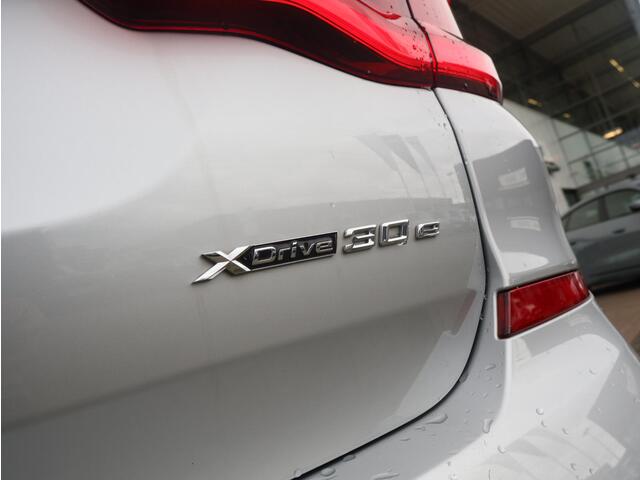 BMW X3 xDrive30e eDrive Edition High Excutive/ M Sportpakket/ Panoramadak elektrisch/ Head up/ Harman Kardon / Lentevoordeel
