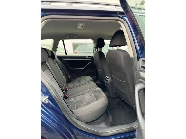 Volkswagen Golf 1.6 TDI DSG Highline FULL OPTION