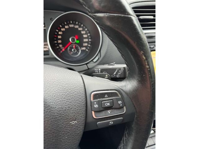 Volkswagen Golf 1.6 TDI DSG Highline FULL OPTION