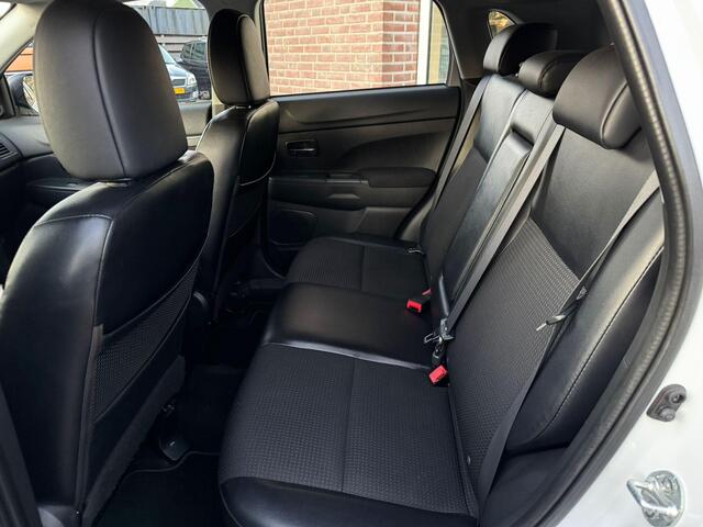 Citroen C4 AIRCROSS 1.6 HDi Tendance achteruitrijcamera, airco navigatie