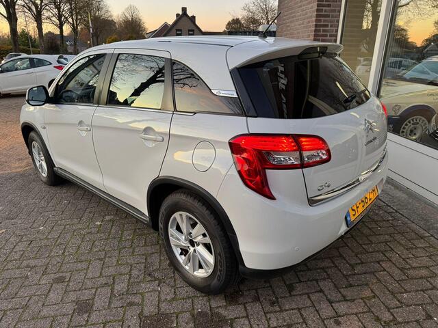 Citroen C4 AIRCROSS 1.6 HDi Tendance achteruitrijcamera, airco navigatie