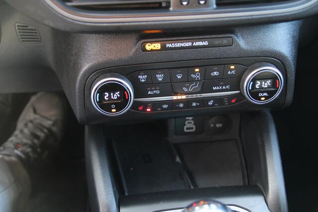 Ford Focus Wagon 1.0 EcoBoost 125 PK Hybrid ST Line TREKHAAK | WINTER- PACK | Camera |