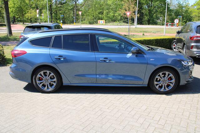 Ford Focus Wagon 1.0 EcoBoost 125 PK Hybrid ST Line TREKHAAK | WINTER- PACK | Camera |