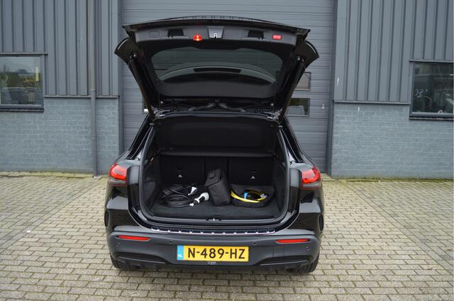Mercedes-Benz EQA 250 Business Solution AMG 67 kWh | SOH 96% | CAMERA |