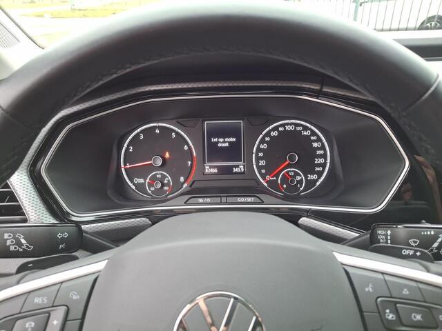 Volkswagen T-Cross 1.0 TSI Style Business