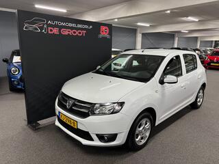 DACIA SANDERO 0.9 TCe Easy-R Laur�ate Automaat met PDC, Navigatie, Trekhaak, Cruise Control, Airco, Electrische Ramen voor enz.