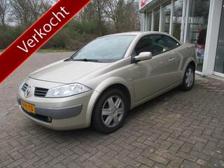 RENAULT MEGANE Coup�-Cabriolet 1.6-16V Dynamique Luxe Goed werkend dak!