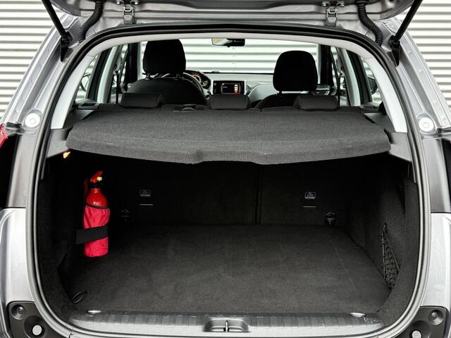 Peugeot 2008 1.2 Hoge Instap Airco Cruise Led Carplay Pdc 19 Vol Opties Eerste Eigenaar 67968 KM Gereden Perfecte Staat