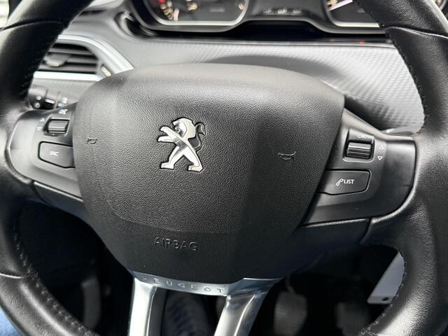 Peugeot 2008 1.2 Hoge Instap Airco Cruise Led Carplay Pdc 19 Vol Opties Eerste Eigenaar 67968 KM Gereden Perfecte Staat