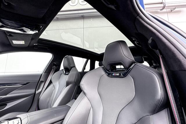 BMW M5 Touring M5 | M Carbon keramische remmen | Carbon pakket | Bowers & Wilkins | M Driver's Pack | Selections 500
