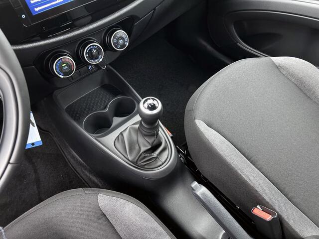 Toyota Aygo X 1.0 VVT-i MT Play e auto| Apple Carplay/Andriod Auto | Cruise Control