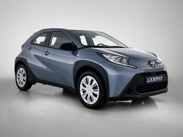 Toyota Aygo X 1.0 VVT-i MT Play e auto| Apple Carplay/Andriod Auto | Cruise Control