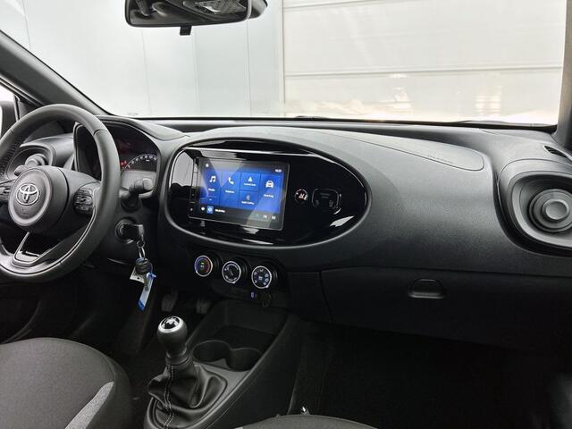 Toyota Aygo X 1.0 VVT-i MT Play e auto| Apple Carplay/Andriod Auto | Cruise Control